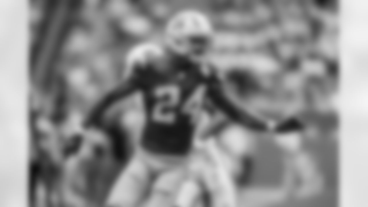 Take a look at the best photos of Chargers 2026 free agent Benjamin St-Juste