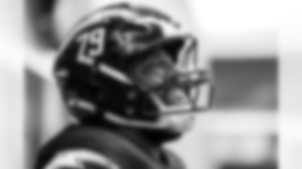 T Trey Pipkins III (79)