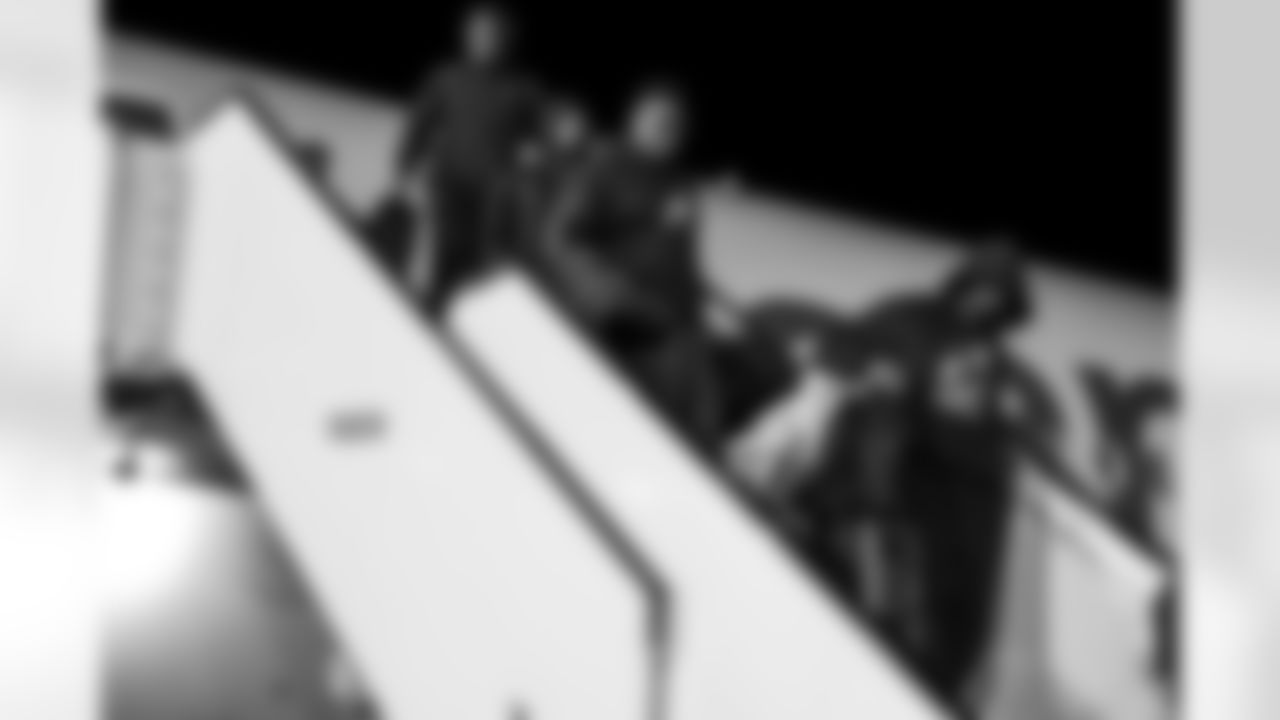 DL Naquan Jones (96)