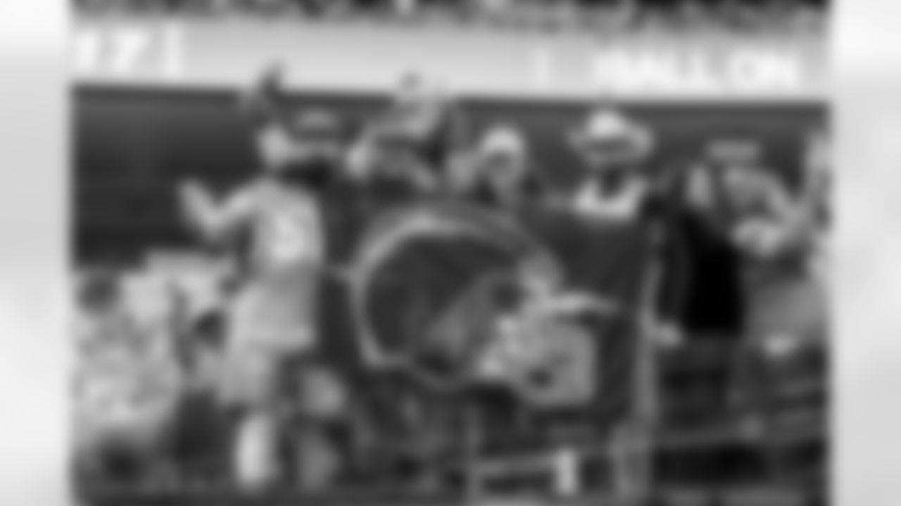 The Los Angeles Chargers play the Tampa Bay Buccaneers on Sunday, December 15, 2024 at SoFi Stadium in Inglewood, CA.
[FINAL SCORE: TB 40 - LAC 17]