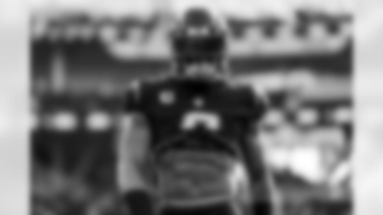 Check out the best shots from the Chargers Week 17 matchup against the Texans!