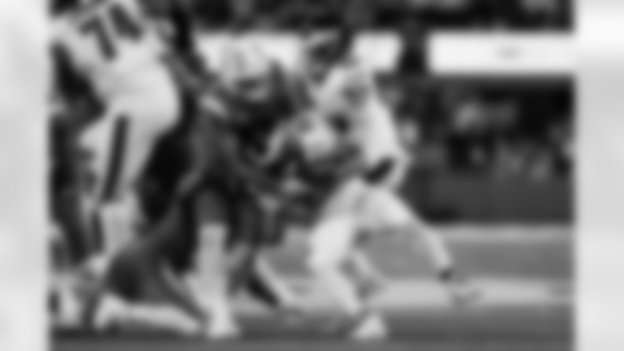 Take a look back at the best photos of Tuli Tuipulotu's 2025 campaign.