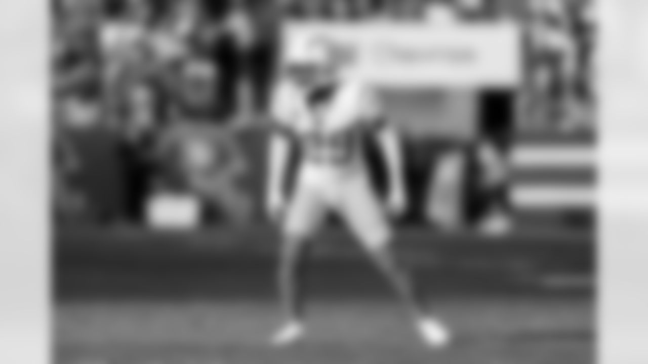 CB Tarheeb Still (29)