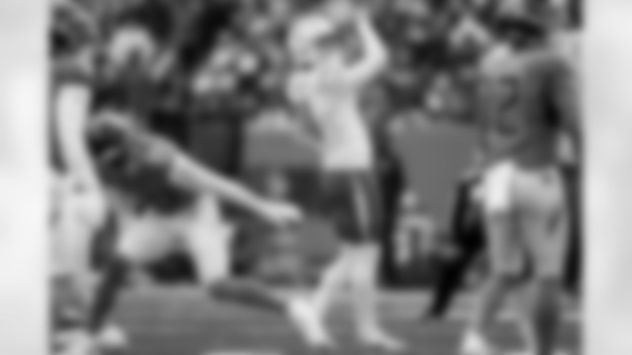 Take a look back at the best photos of Cameron Dicker's 2025 campaign.