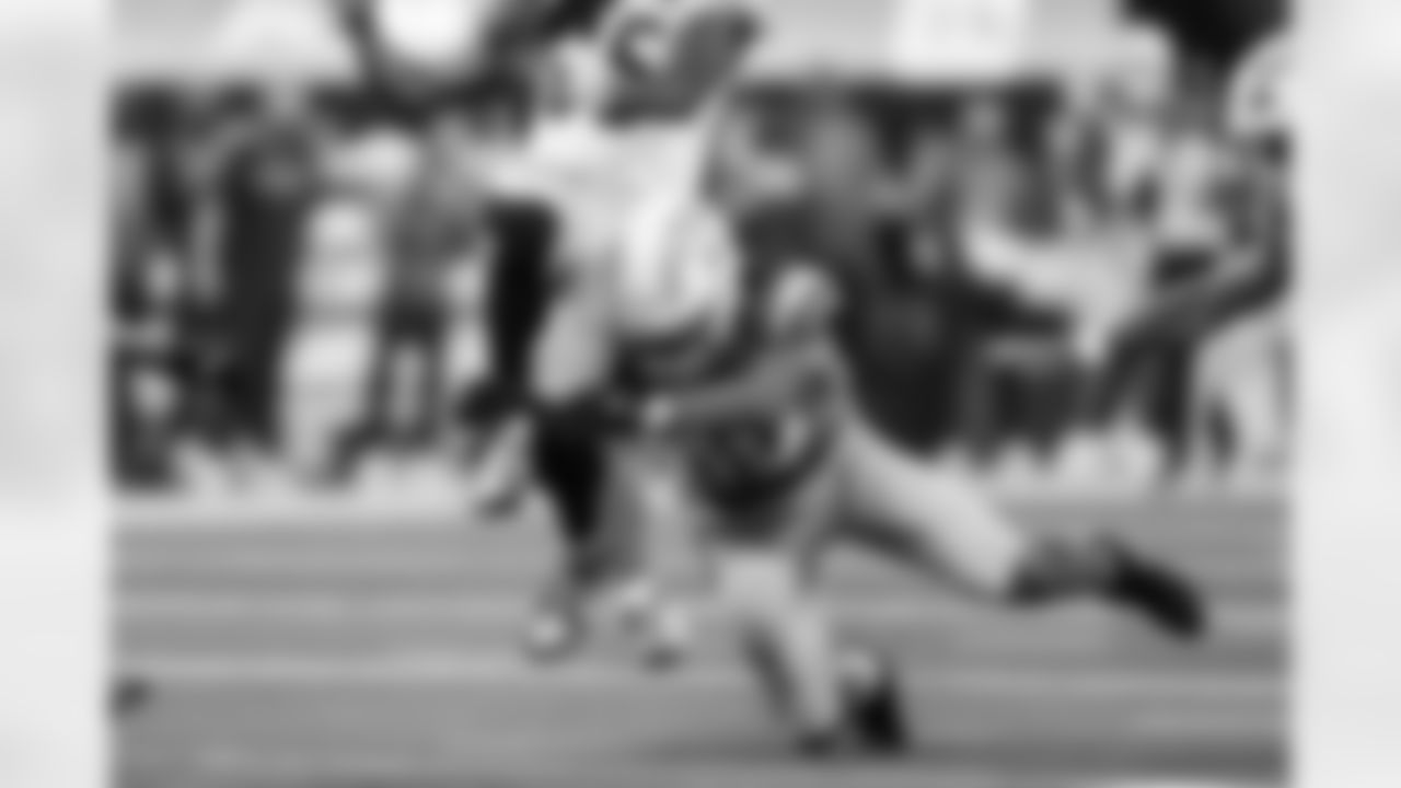 S Kendall Williamson (40)