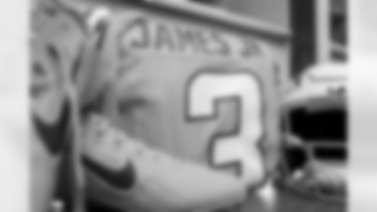 S Derwin James Jr. (3)