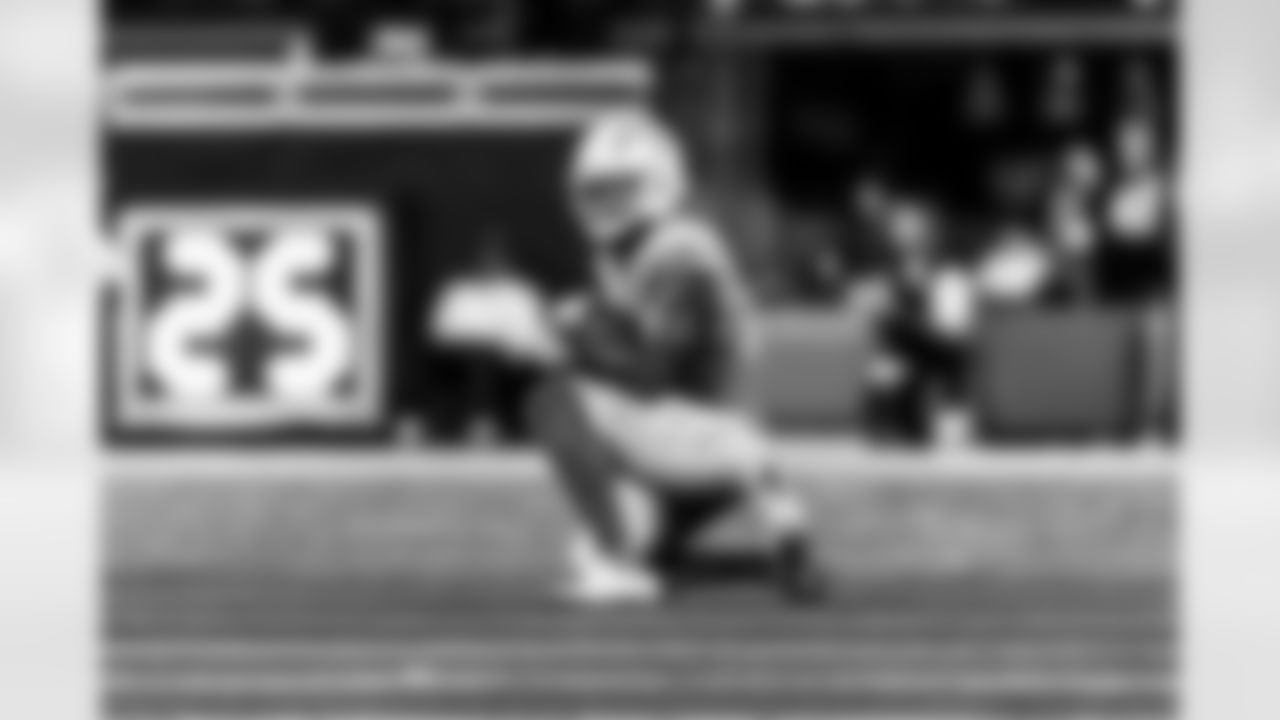Take a look back at the Chargers Week 10 matchup with the Steelers in monochrome.