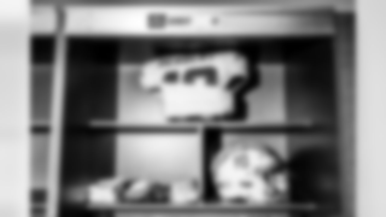 Take a look back at the Chargers Week 16 matchup with the Cowboys in monochrome.