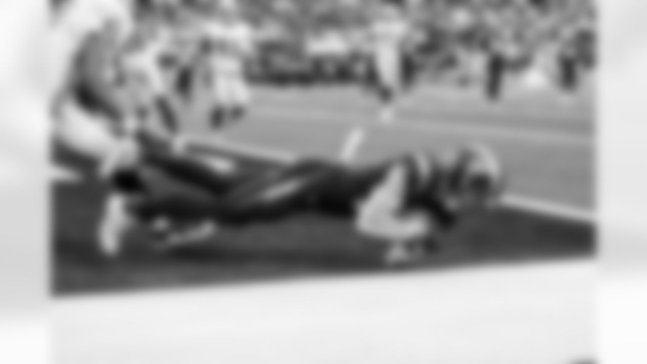 WR Ladd McConkey (15)