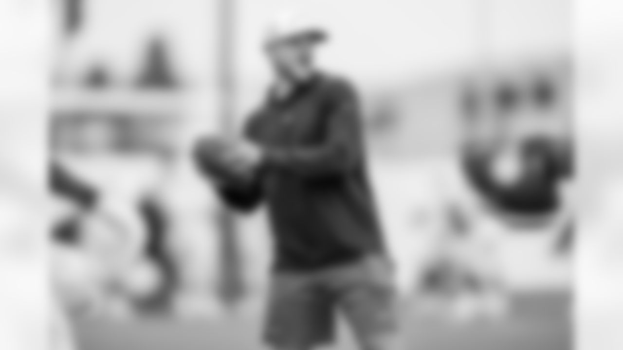 The Chargers confirmed they have interviewed Chris O'Leary for their Defensive Coordinator position.