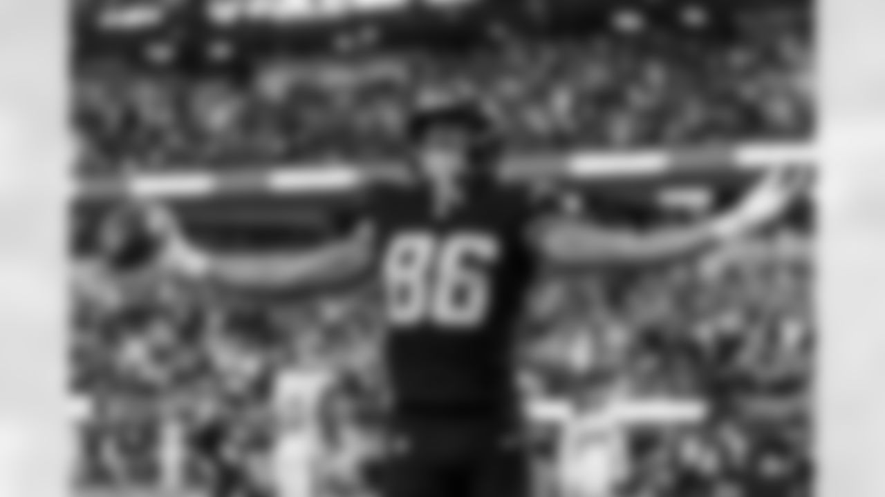 Check out the best shots from the Chargers Week 17 matchup against the Texans!