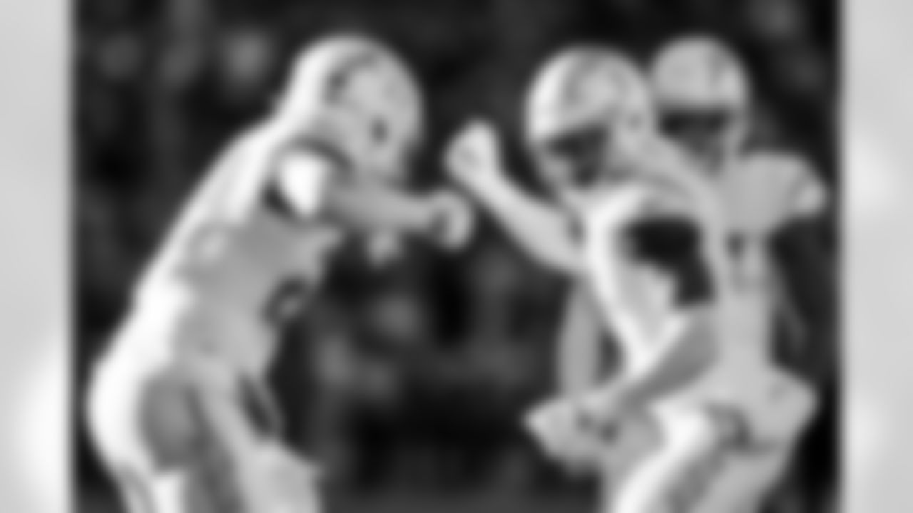 S Tony Jefferson (23) and S Derwin James Jr. (3)