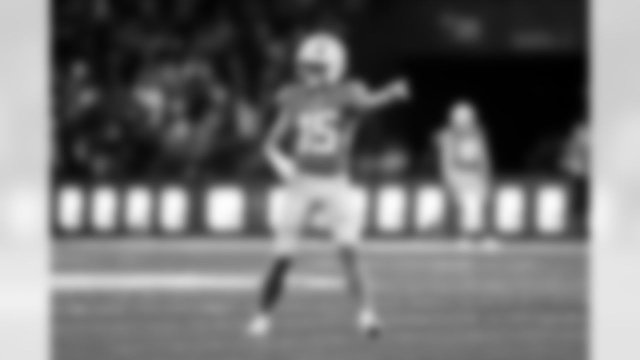 WR Ladd McConkey (15)