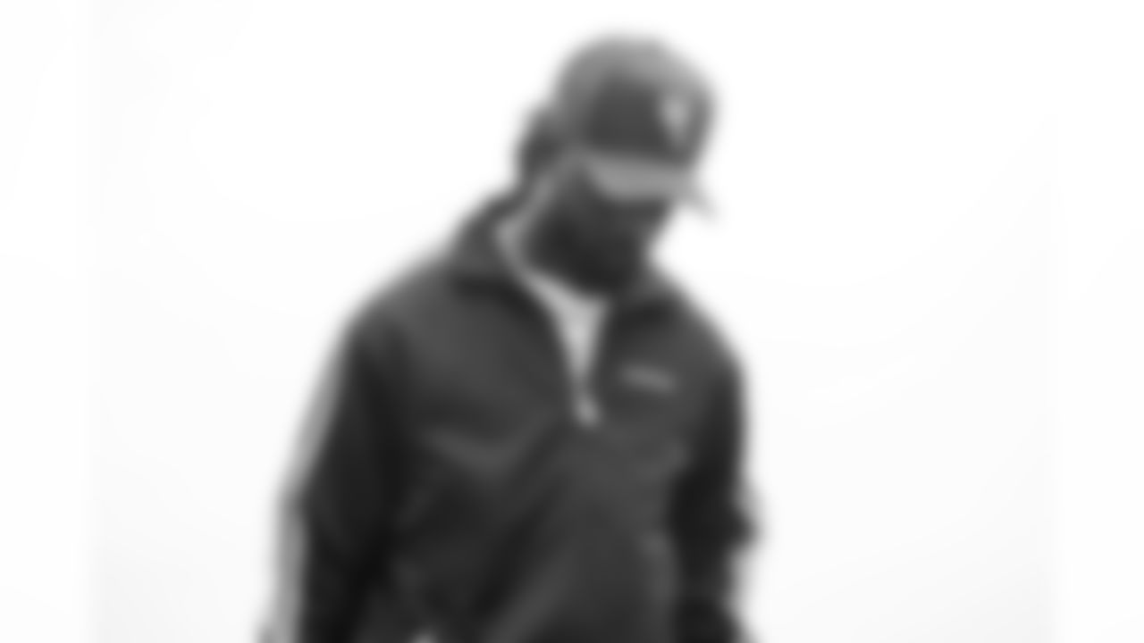 CB Donte Jackson (26)