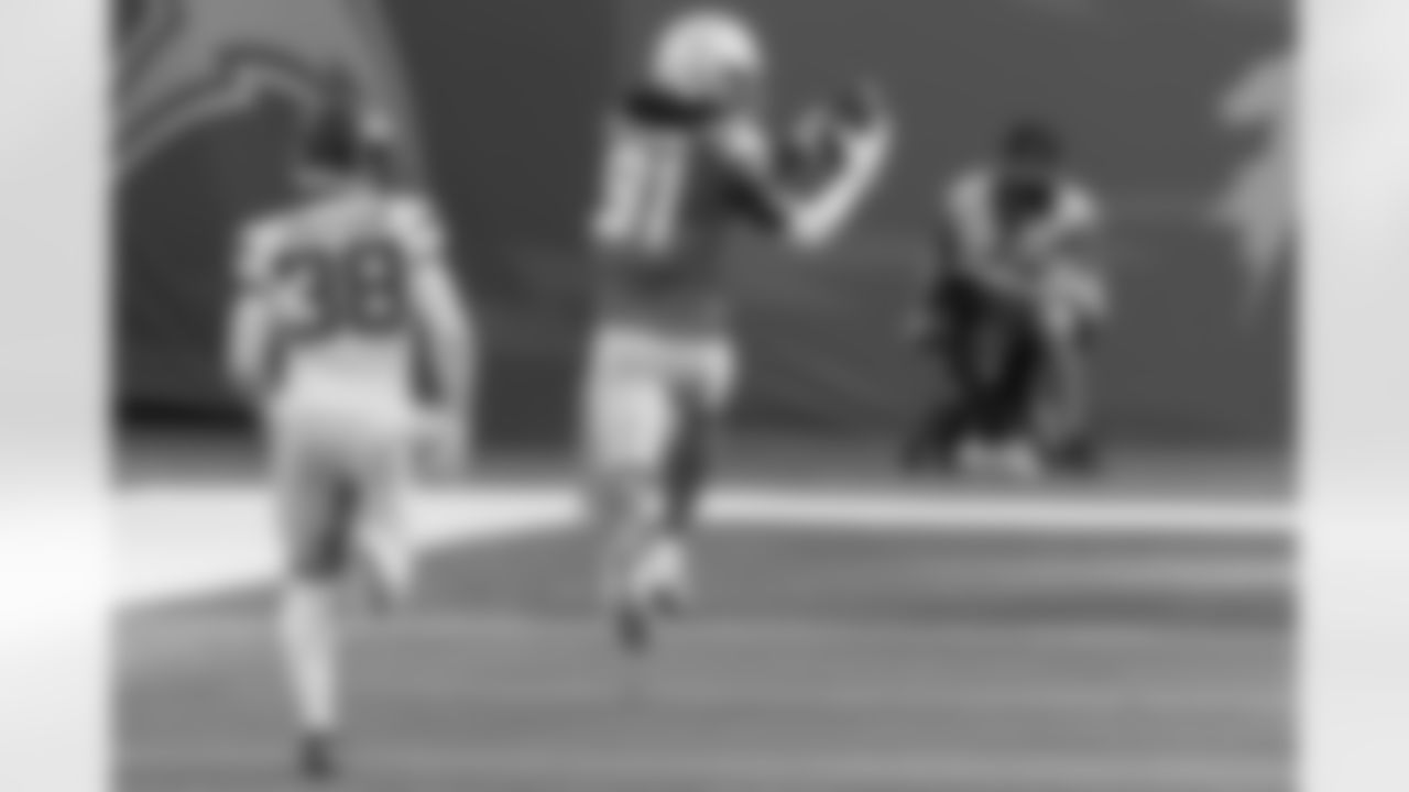 The Los Angeles Chargers play the New York Jets on Sunday, November 22, 2020 at SoFi Stadium in Inglewood, California.
[FINAL SCORE: LAC 34 - NYJ 28]