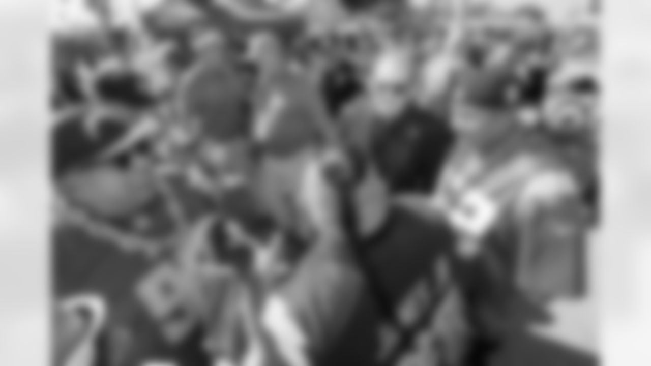 The Los Angeles Chargers play the Kansas City Chiefs on Sunday, September 29, 2024 at SoFi Stadium in Inglewood, CA.
[FINAL SCORE: KC 17 - LAC 10]