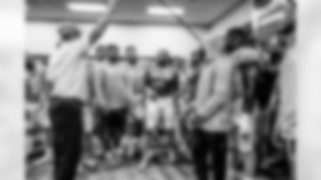 The Los Angeles Chargers play the Carolina Panthers on Sunday, September 15, 2024 at Bank of America Stadium in Charlotte, NC.
[FINAL SCORE: LAC 26 - CAR 3]