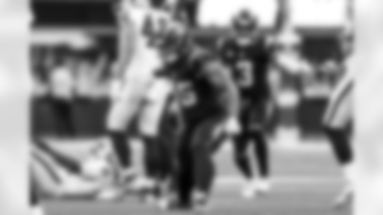 OLB Tuli Tuipulotu (45)