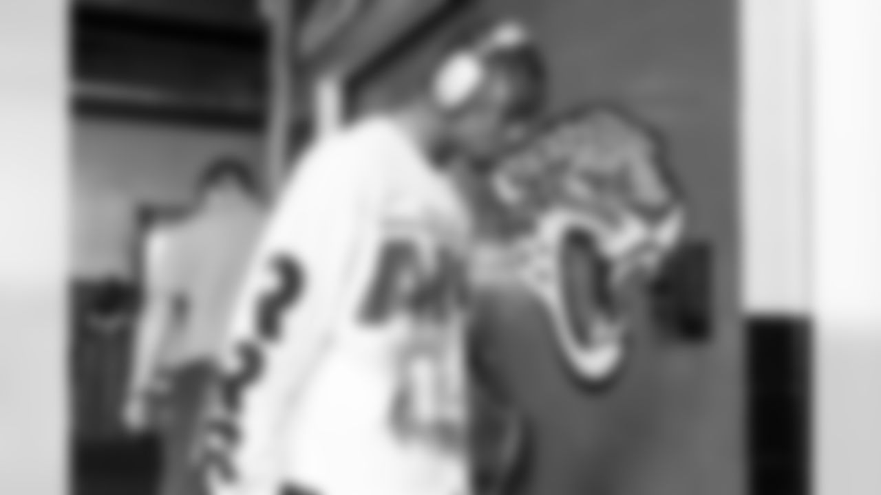 CB Tarheeb Still (29)