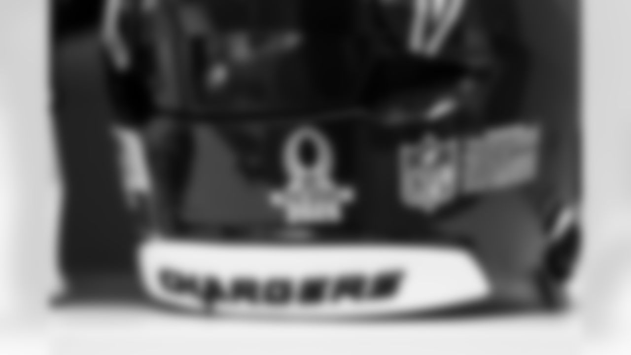 OLB Tuli Tuipulotu (45)