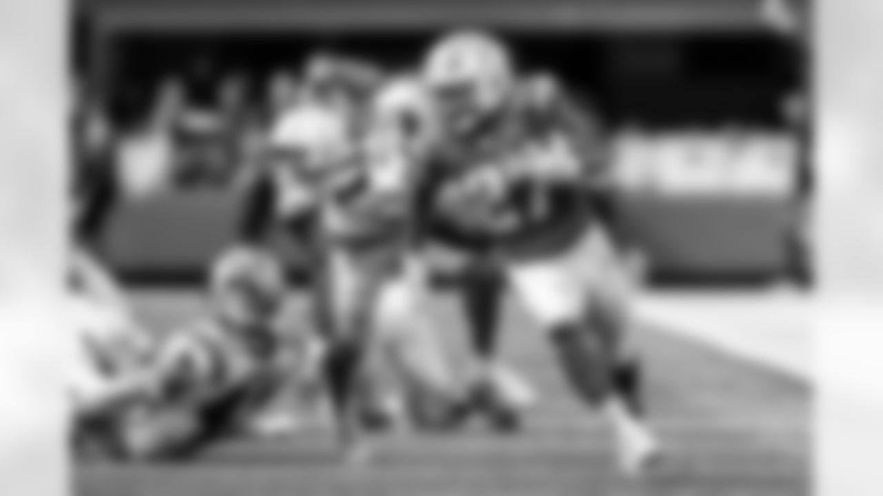 The Los Angeles Chargers play the Carolina Panthers on Sunday, September 15, 2024 at Bank of America Stadium in Charlotte, NC.
[FINAL SCORE: LAC 26 - CAR 3]