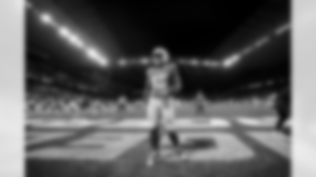 OLB Tuli Tuipulotu (45)