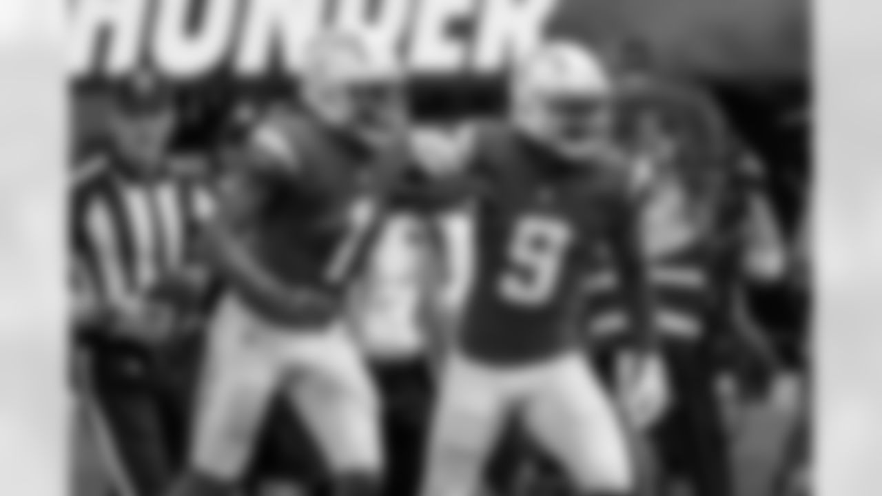 Take a look back at the best photos of the Chargers best celebrations of the 2025 season.