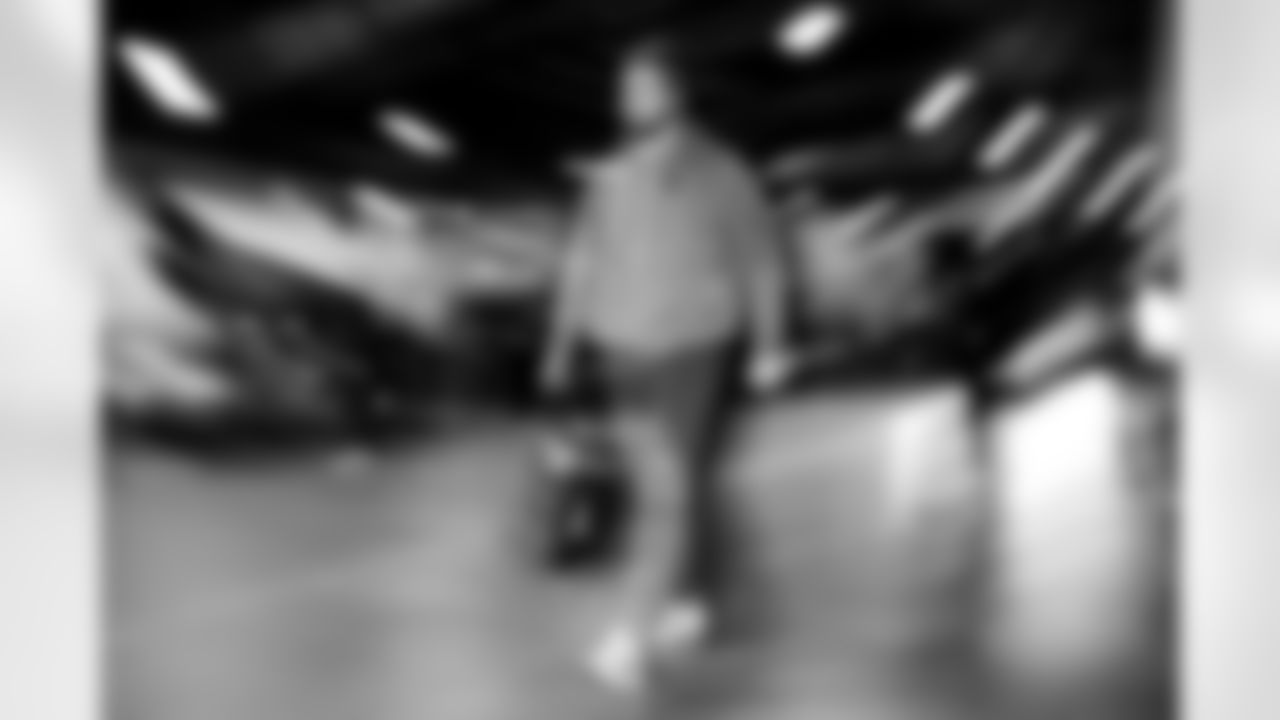 OL Trevor Penning (64)