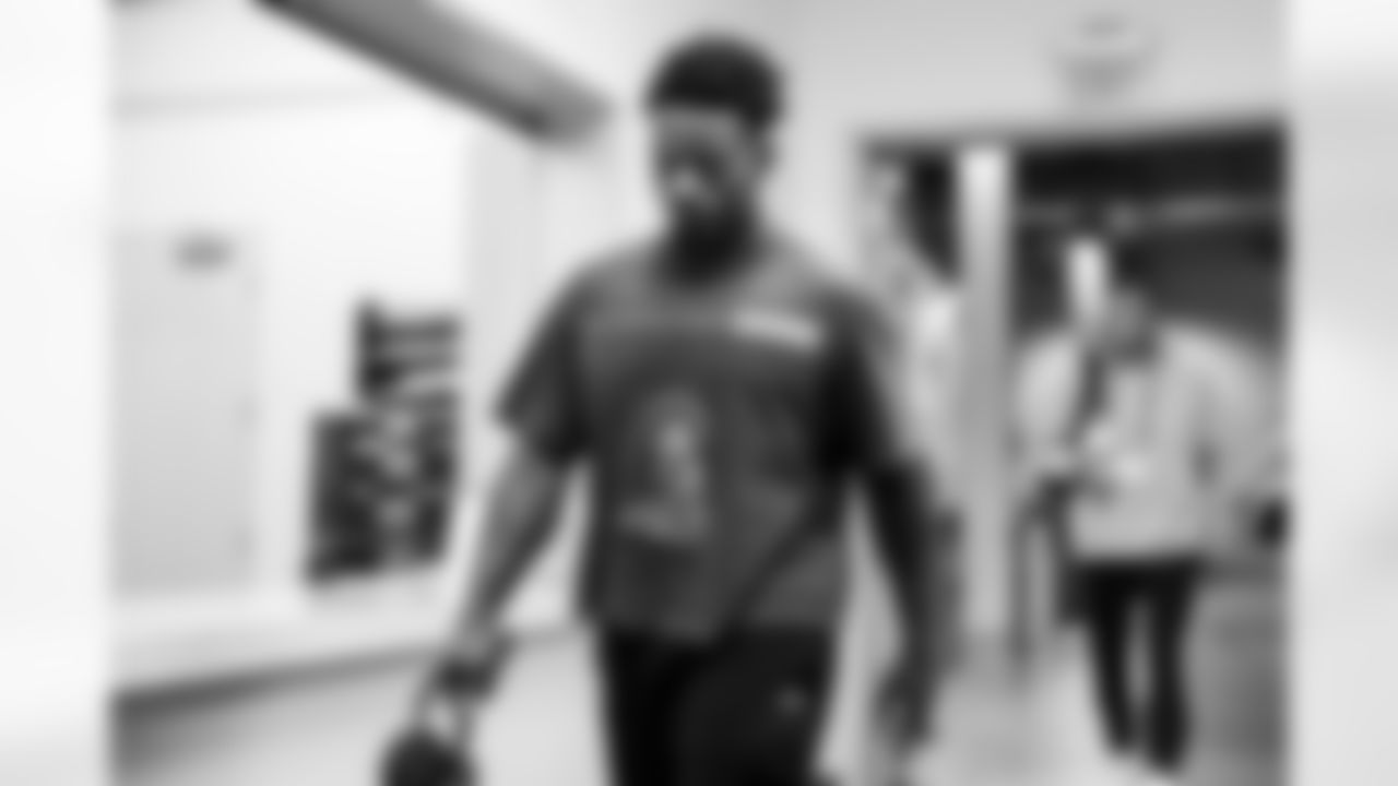 RB Kimani Vidal (30)