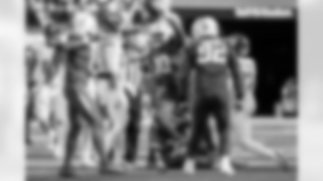 Check out the best shots from the Chargers Week 5 matchup against the Commanders!