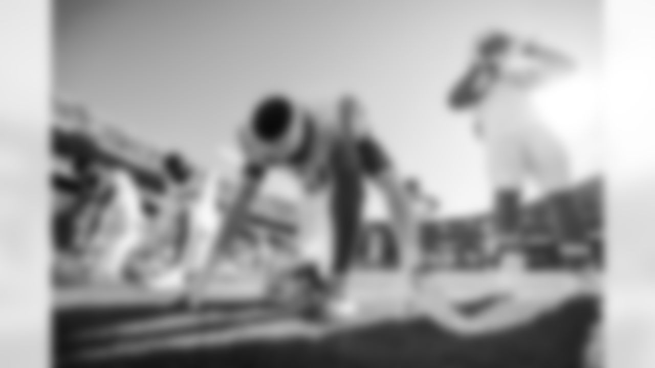 S Derwin James Jr. (3)