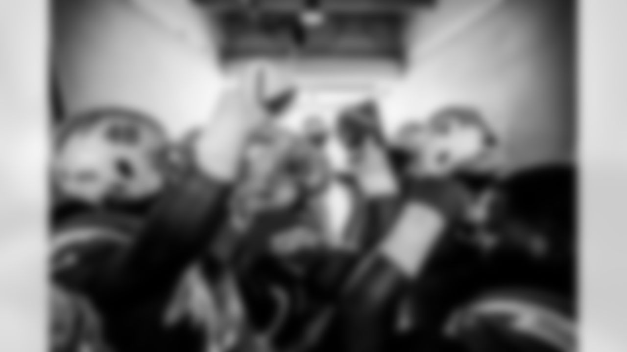 OLB Khalil Mack (52)