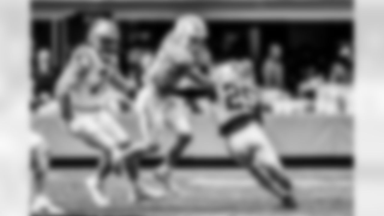 The Los Angeles Chargers play the Carolina Panthers on Sunday, September 15, 2024 at Bank of America Stadium in Charlotte, NC.
[FINAL SCORE: LAC 26 - CAR 3]