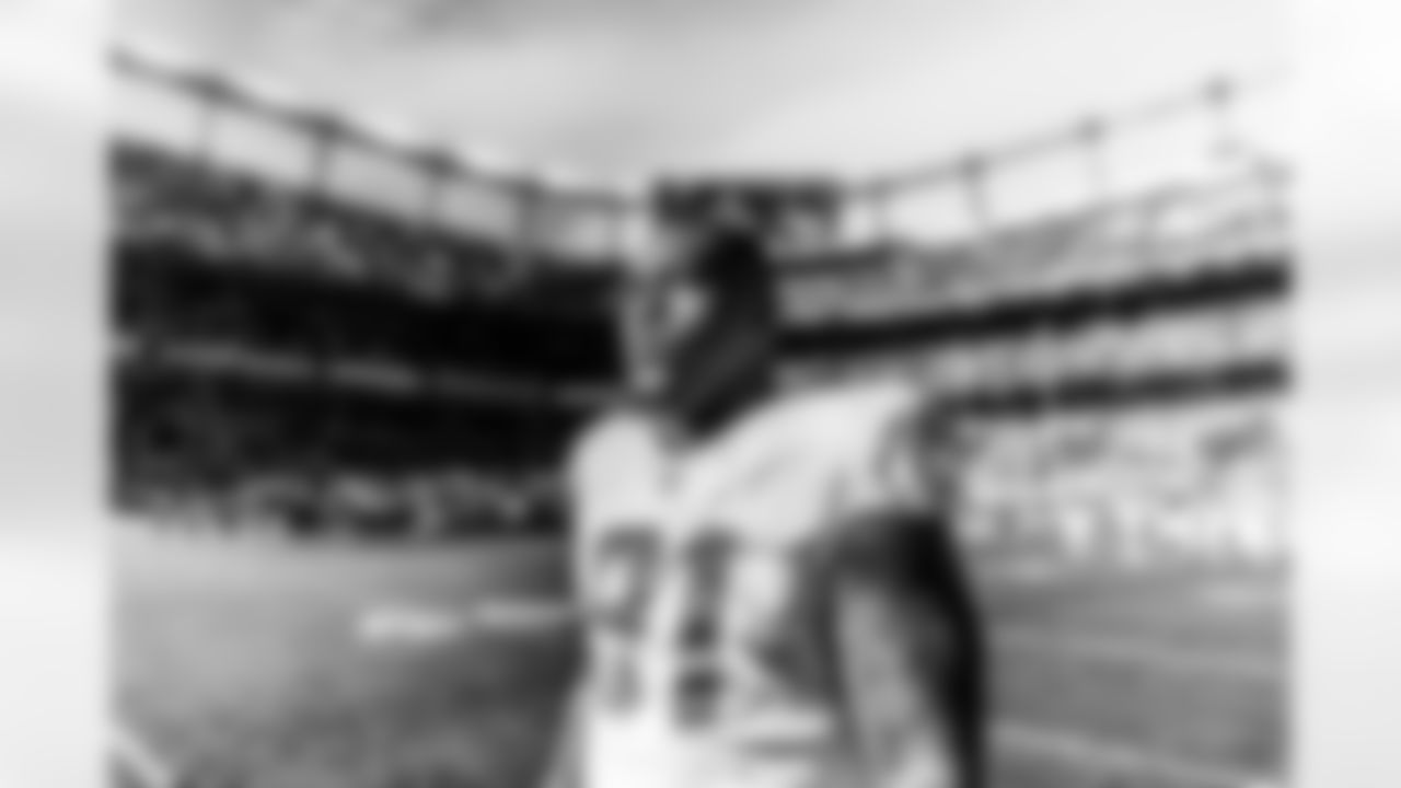 Take a look back at the Chargers Week 18 matchup with the Broncos in monochrome.