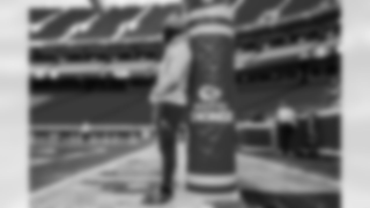 CB Donte Jackson (26)