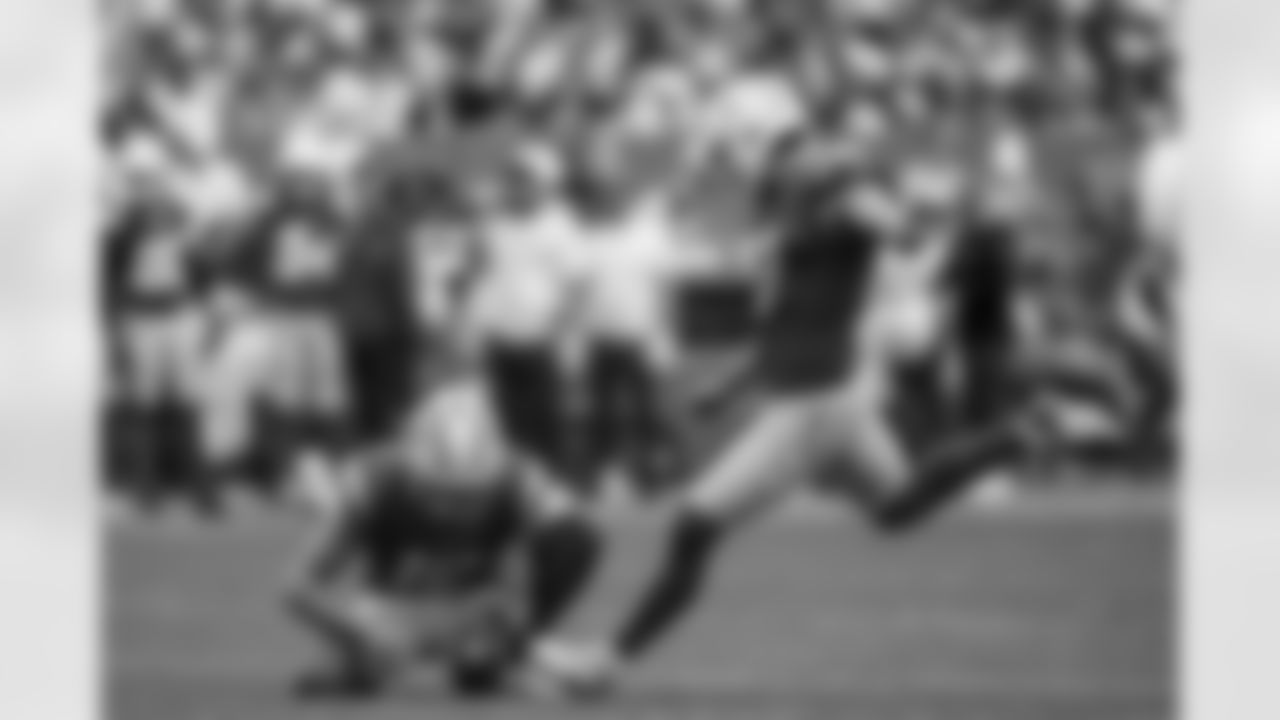 Chargers K Cameron Dicker (#11) in action during their Pro Bowl season