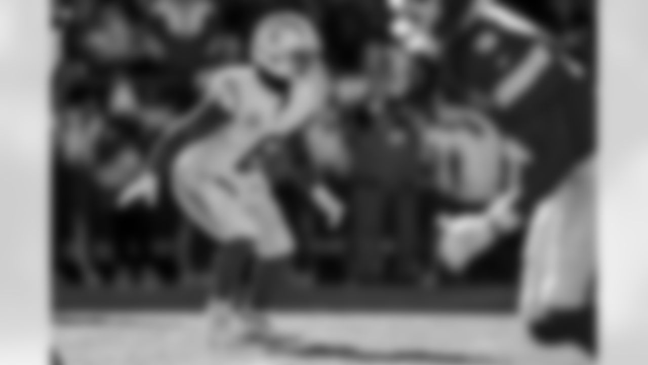 Take a look at the best photos of Chargers 2026 free agent Denzel Perryman