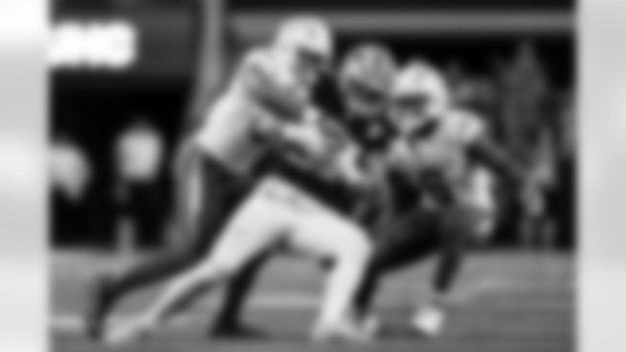 Check out the best shots from the Chargers Week 16 matchup against the Cowboys!