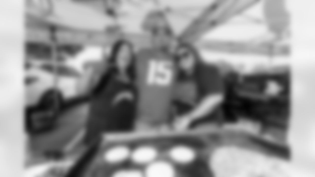 20250923_Tailgate_051