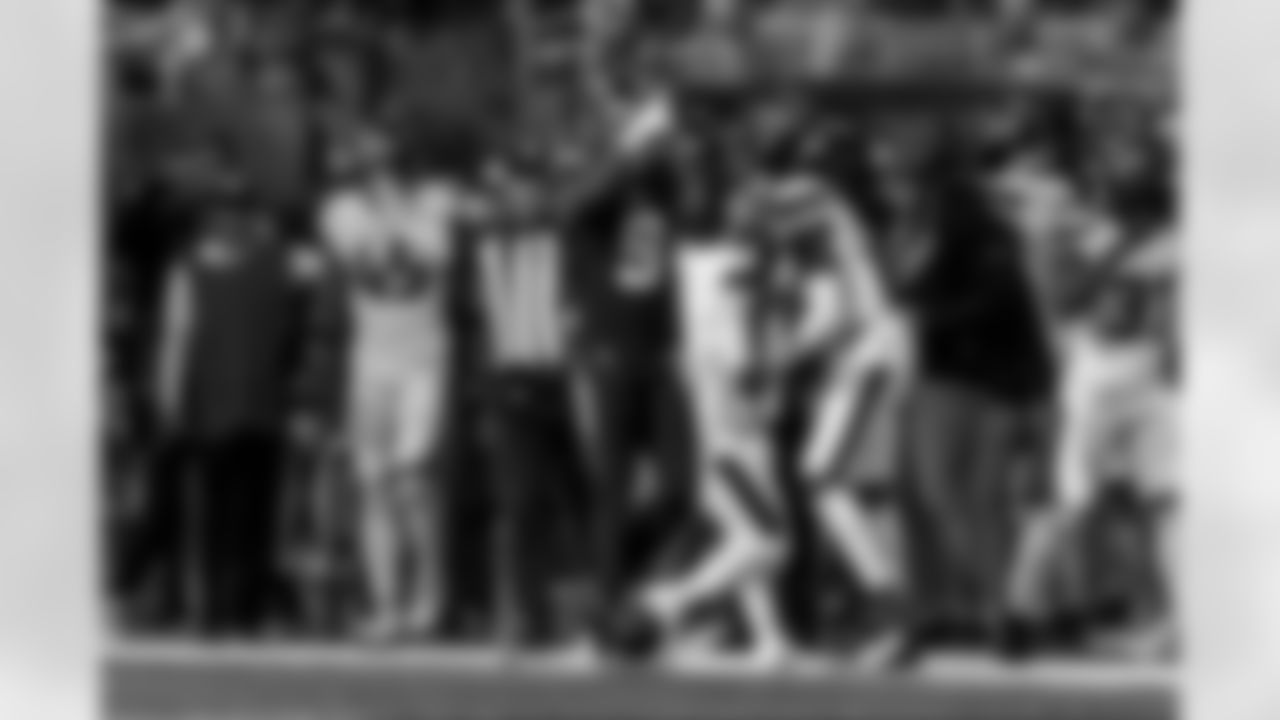 Check out the best shots from the Chargers Week 17 matchup against the Texans!