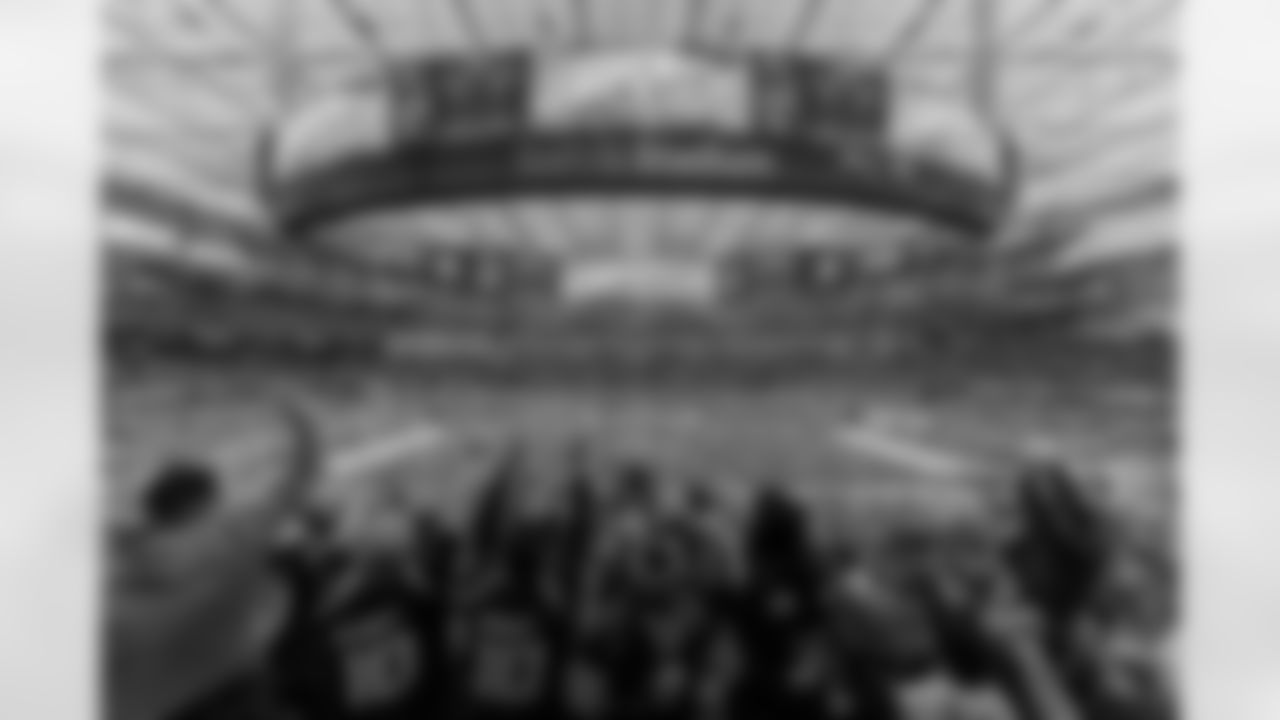 Check out the best shots from the Chargers Week 17 matchup against the Texans!