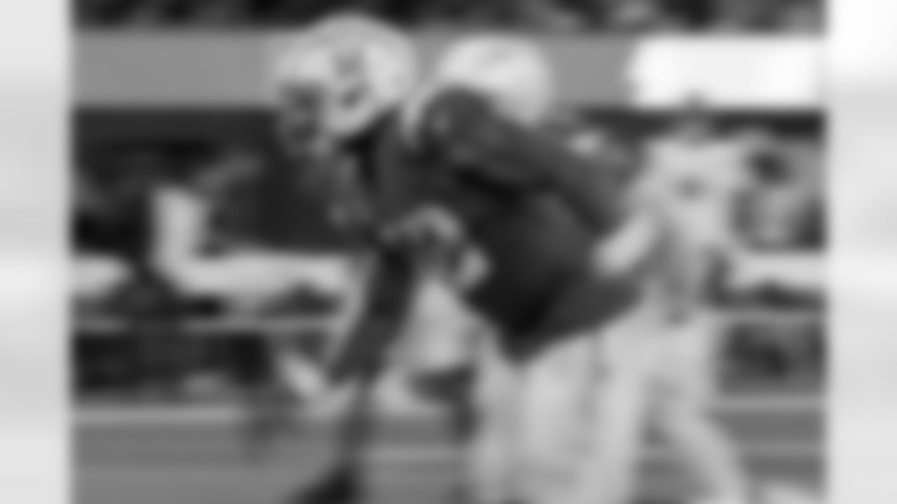 The Los Angeles Chargers play the Chicago Bears on Sunday, October 29, 2023 at SoFi Stadium in Inglewood, CA.
[FINAL SCORE: LAC 30 - CHI 10]