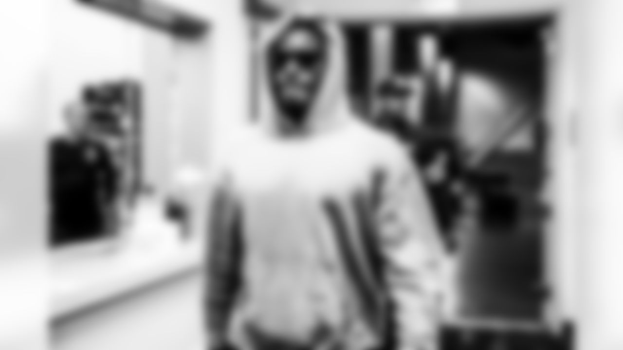 RB Kimani Vidal (30)