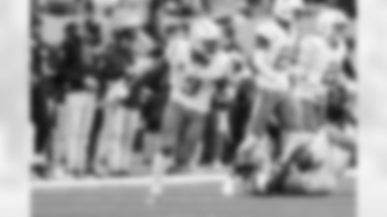 S Derwin James Jr. (3)