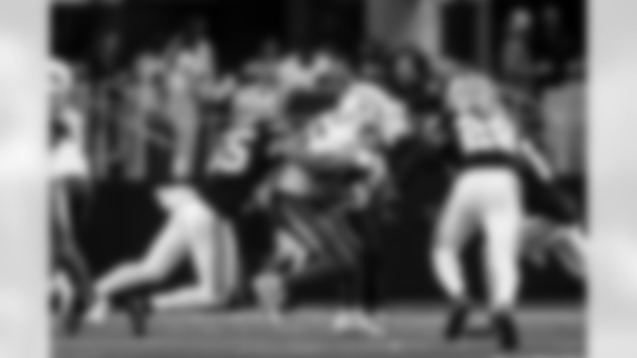 TE Oronde Gadsden (86)