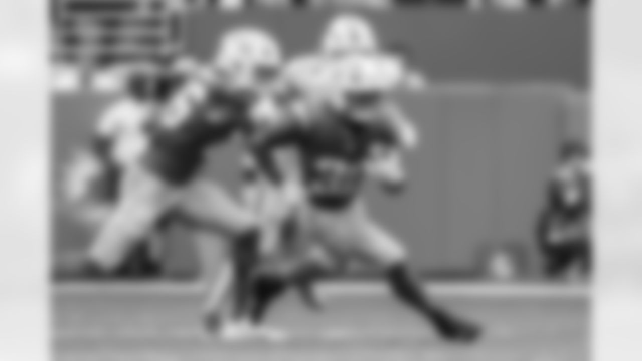 Check out the best shots from the Chargers Week 6 matchup against the Dolphins!