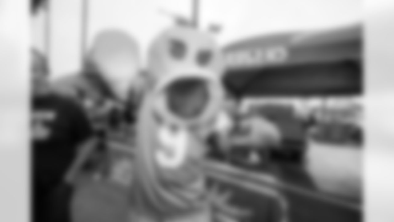 Fans joined the Bolt Fam at Pepsi Tailgate Central to get gameday ready for the Chargers' Week 13 clash with the Las Vegas Raiders.