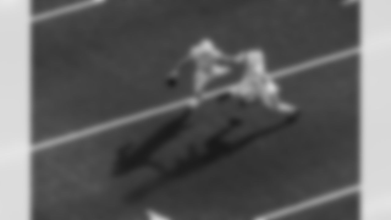 Chargers QB Justin Herbert (#10) in action during their Pro Bowl season.