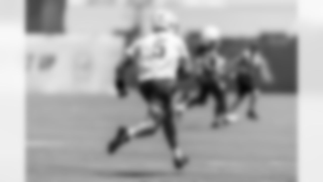 Los Angeles Chargers players participate in Phase 3 of the offseason program on Tuesday, May 27, 2025 at The Bolt in El Segundo, CA.