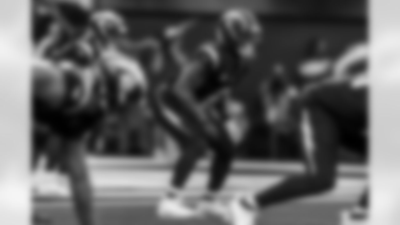 Take a look at the best photos of Chargers 2026 free agent Denzel Perryman